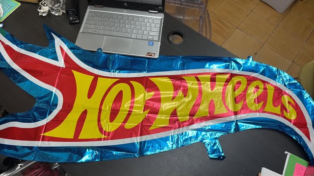 40"hot wheels logo balloon