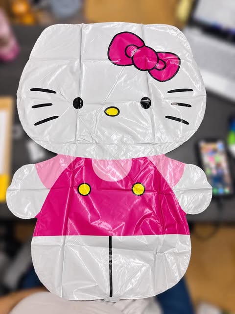 32" hello kitty fuchsia balloon