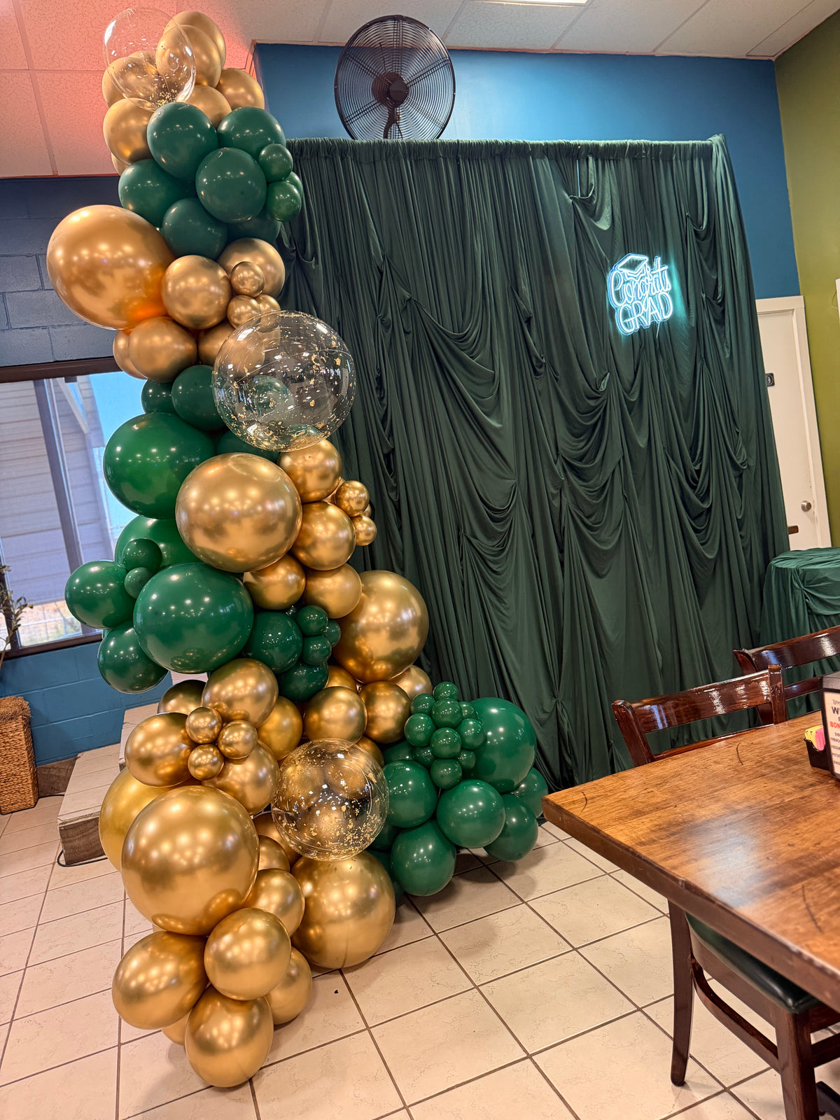 12” chrome gold latex balloons